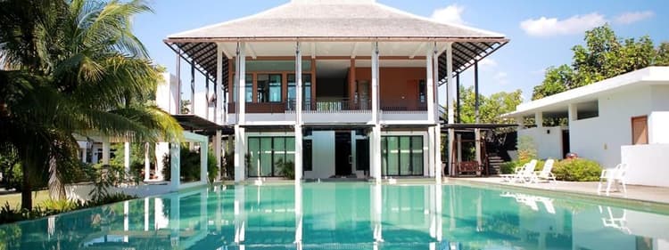 Lanna Montra main view