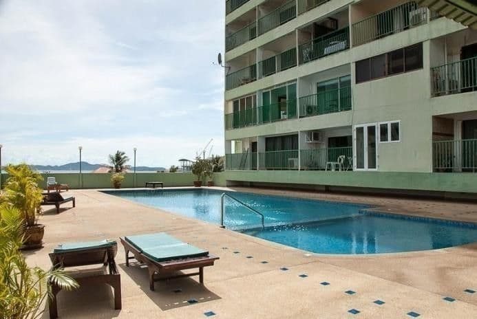 Sombat Pattaya Condotel main view