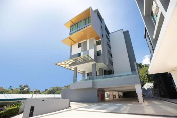 Central Hill View main view