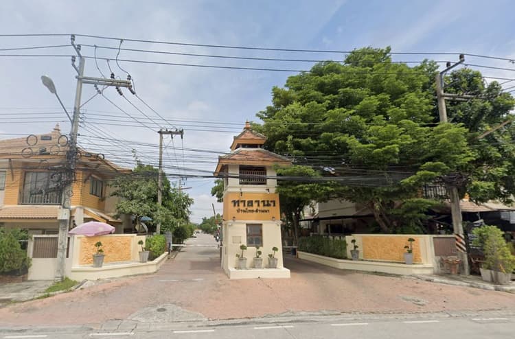 Baan Talana main view