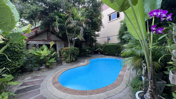 Passion Nai Harn Bungalows & Guest House main view