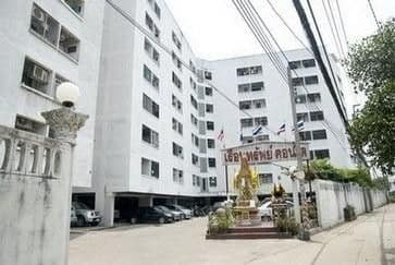 Ruensap Condominium main view