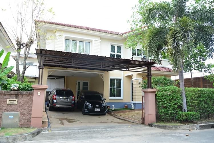 Casa Grand Chaiyaphruek-Chaengwattana main view