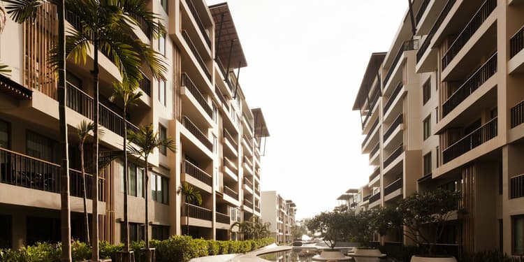 Baan San Suk main view