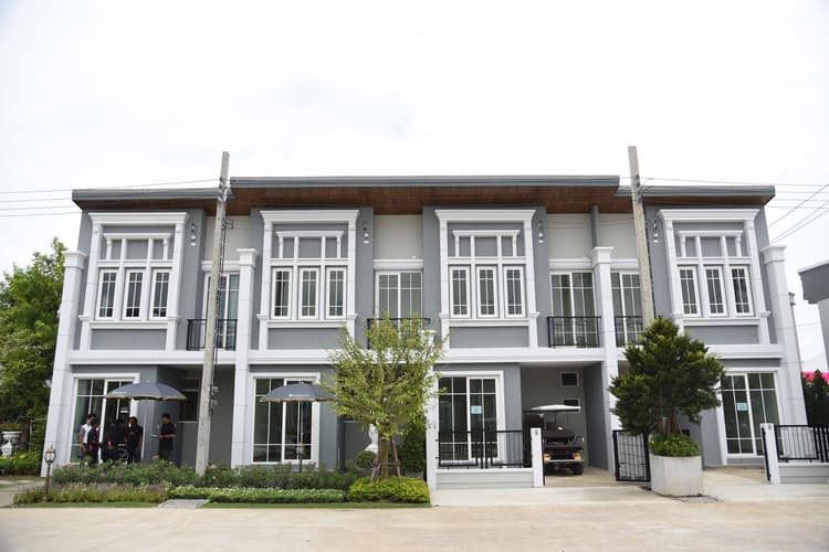 Golden Town 3 Bangna-Suanluang main view