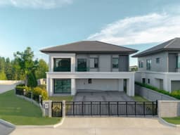 4 Bedroom House for sale