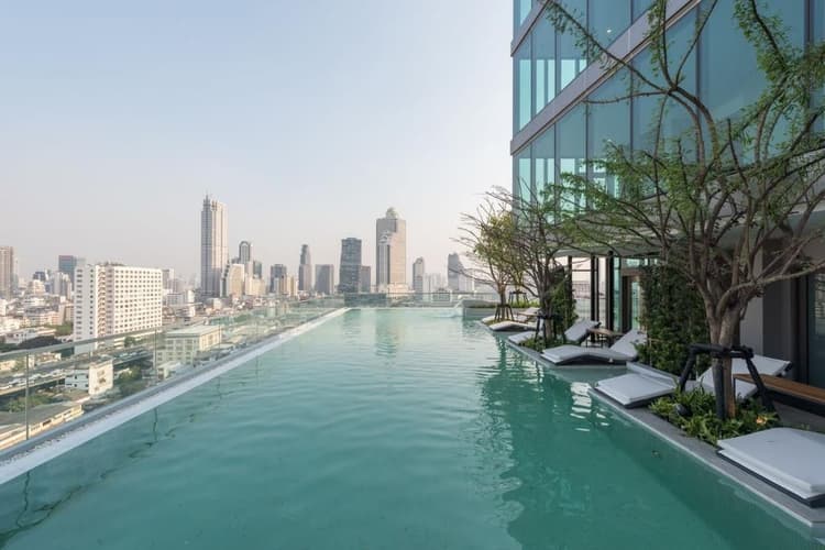 The Room Charoenkrung 30 main view