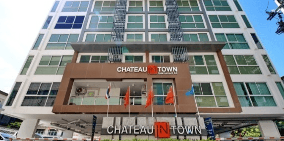 Chateau in Town Sukhumvit 64 Sky Moon main view