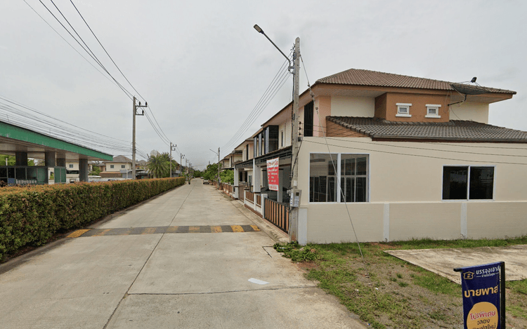 Banjong House - Bypass main view