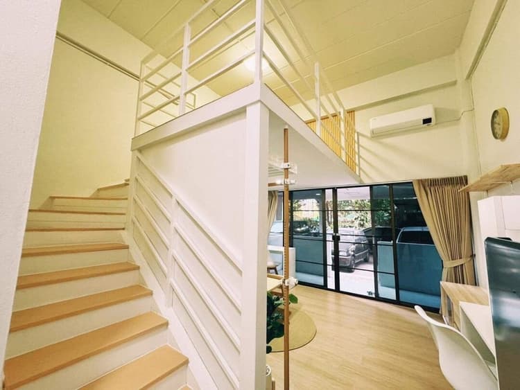 Kiang Mo Condominium main view