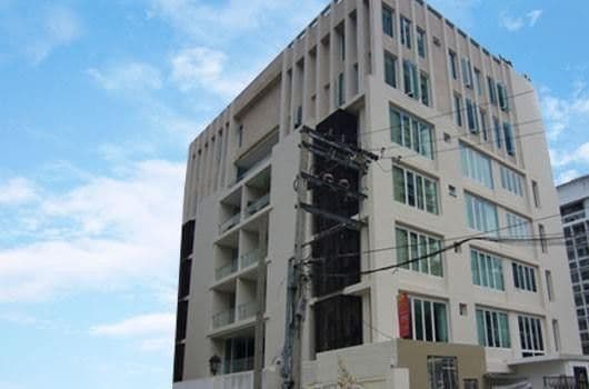 ดีราจ เรสซิเดนซ์ main view