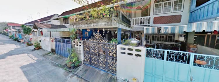 99 Bridge House main view