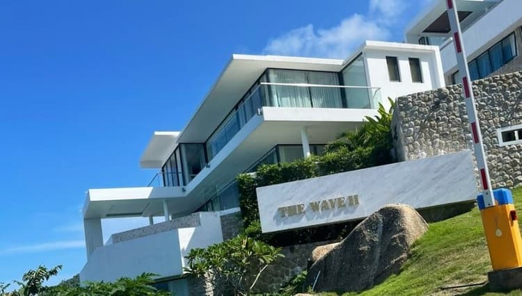 The Wave 2 main view