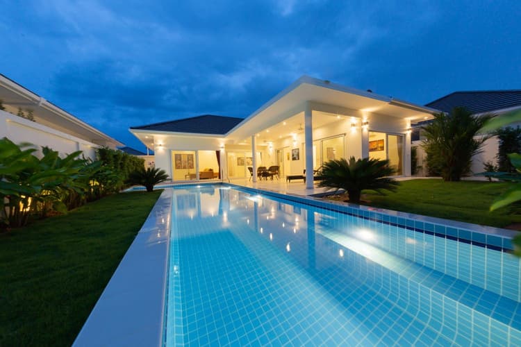 Palm Avenue Hua Hin main view