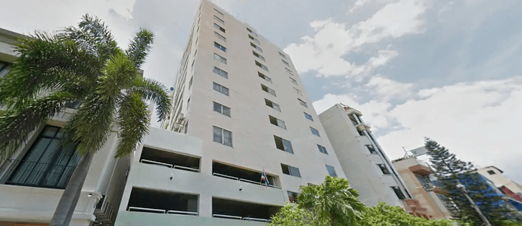 Ratdamnoen Condominium main view