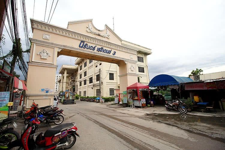 Niran Residence 3 main view