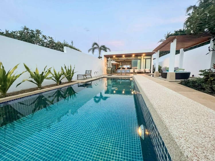 เดอะ นาใต้ บีชฟร้อน วิลล่า main view