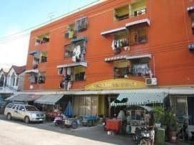 Ranee Condo Town main view