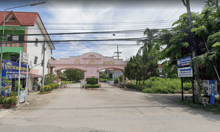 Wang Bua Tong Village main view