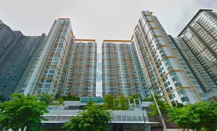 The Parkland Taksin-Thapra main view