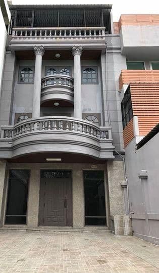 Townhome Ratchada 32 main view