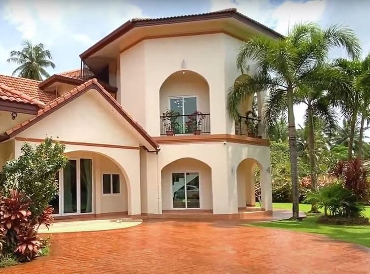 Coco Palm Beach Resort main view