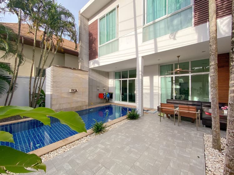 Oxygen Naiharn main view