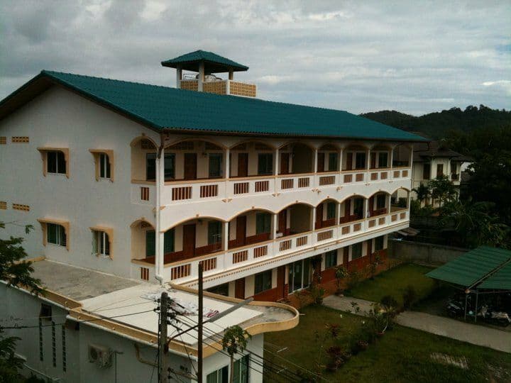 Baanaunjai Phuket main view