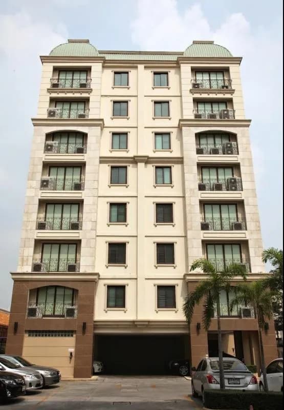 Baan Thomson Residence main view