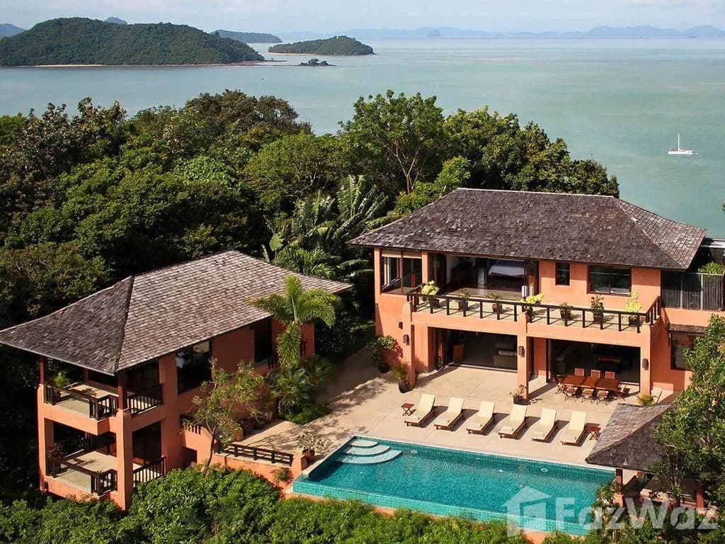 Vanich Bayfront Ville