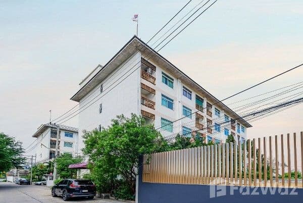 Kacha Puri Condominium