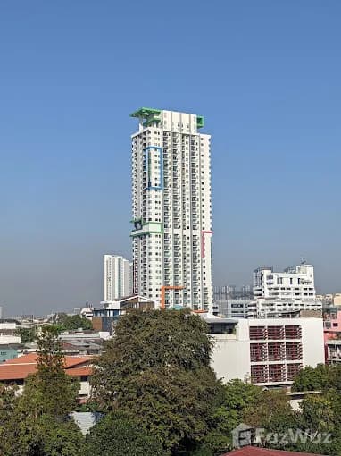 Intro Phaholyothin-Pradipat