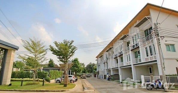 Golden City Pinklao - Jarunsanitwong