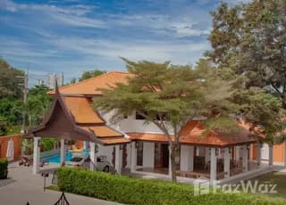 Pattaya Hill 2 main image