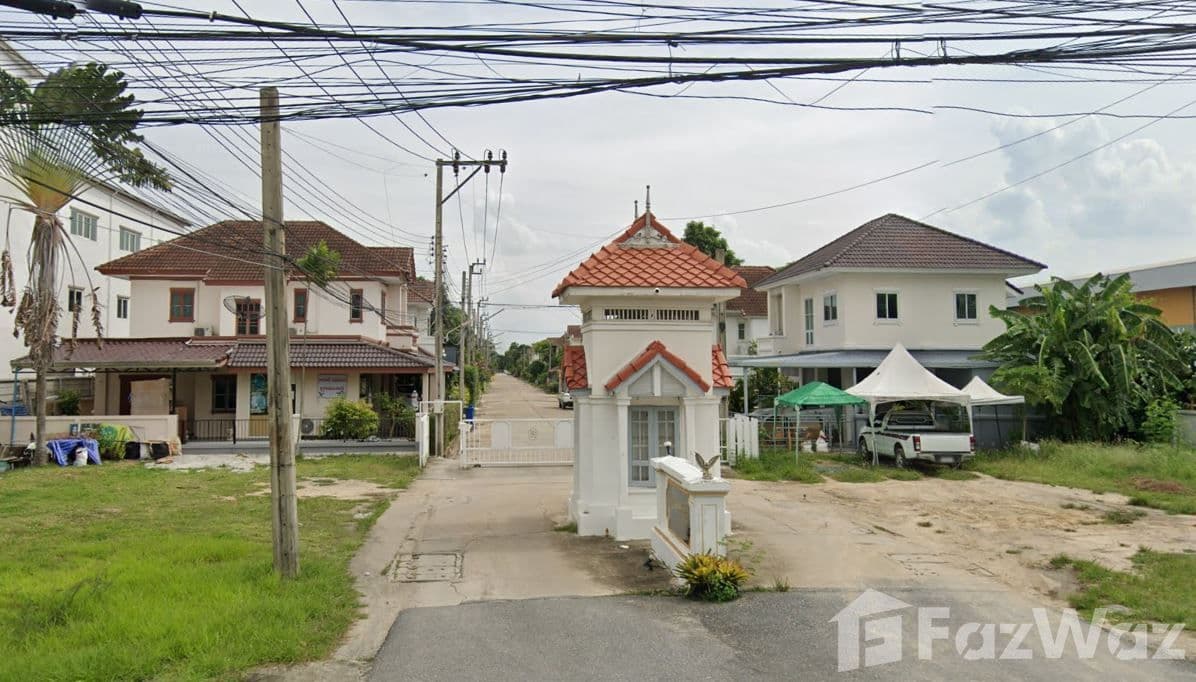 Piya Wararom 3 Village