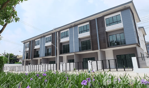 The Connect Petchkasem 48