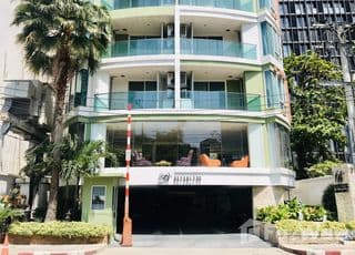 Beverly 33 main image