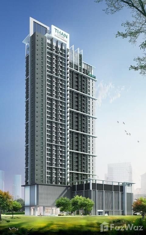 Than Living Sathorn - Charoenrat