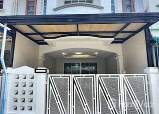 Siriwan-Chuanchom Bang Bua Thong main image