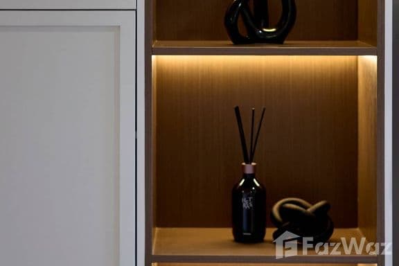 Slider image 24
