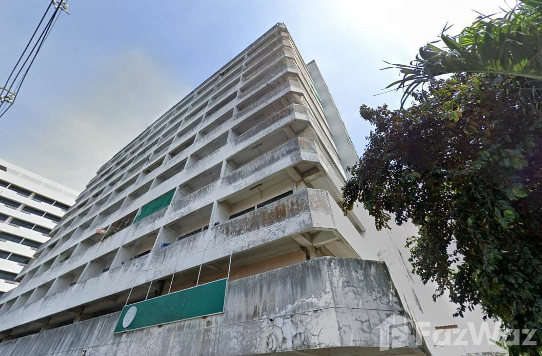 Grand Tower Condominium