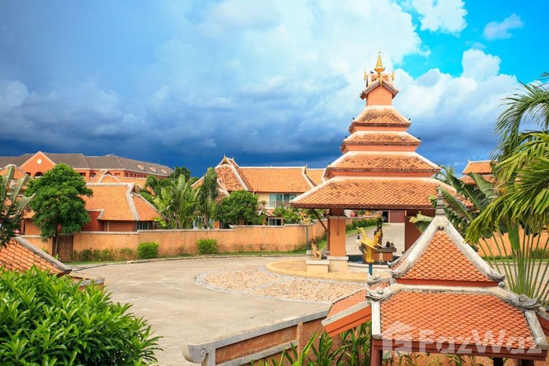 Grand Regent Residence