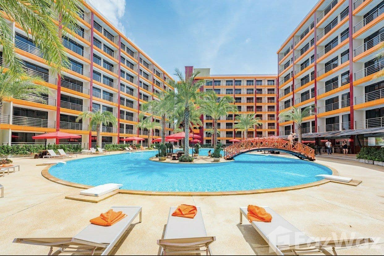 777 บีช คอนโด ไม้ขาว