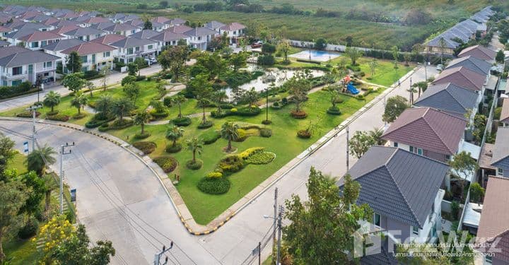 Life Bangkok Boulevard Rangsit