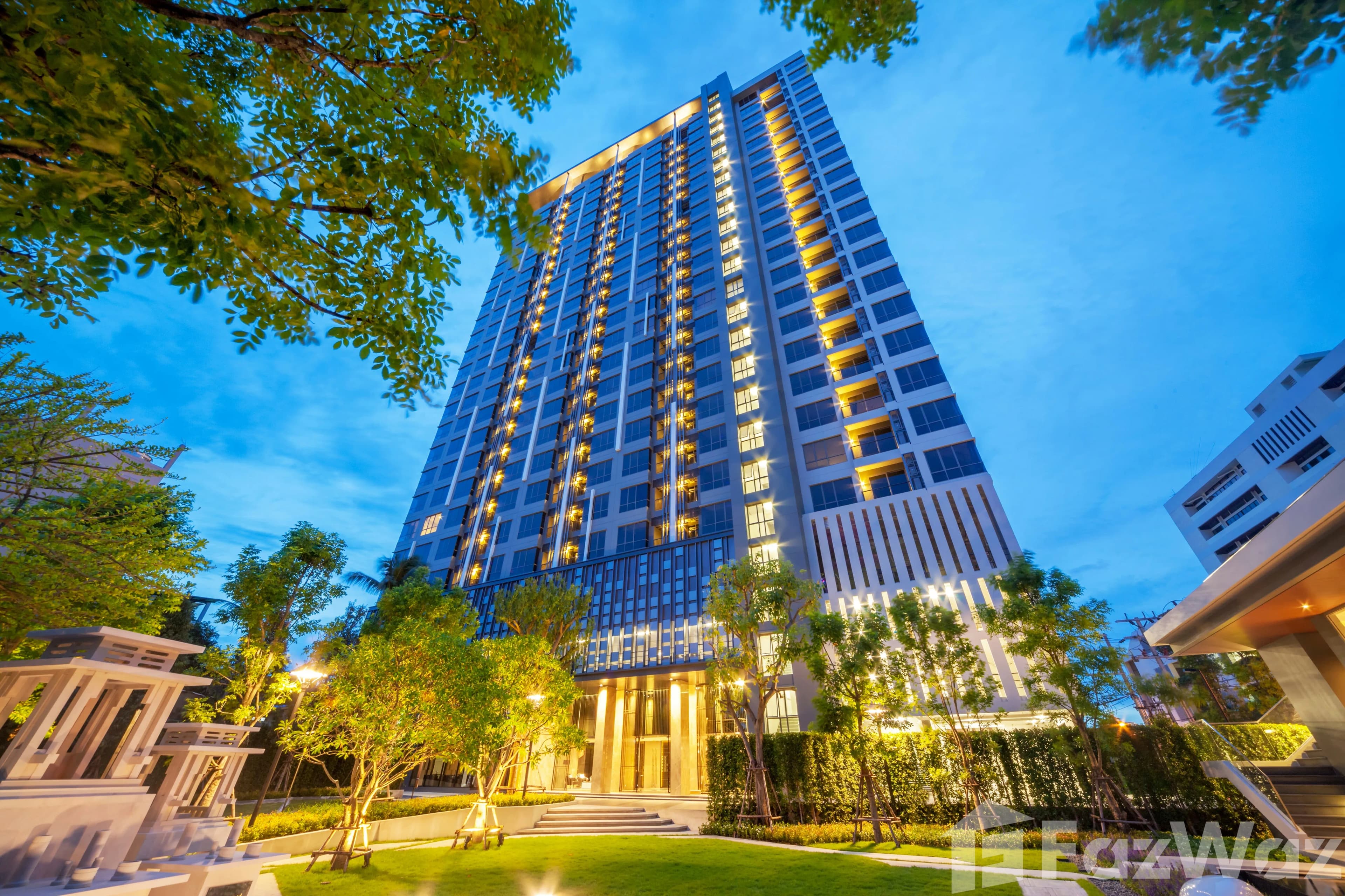 The Room Sathorn-St.Louis