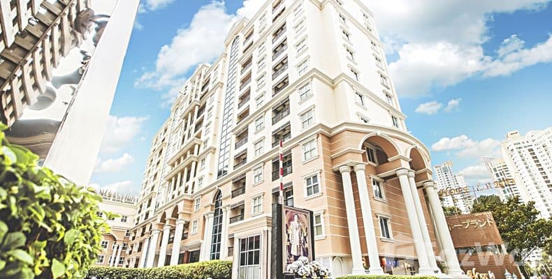 Hope Land Hotel & Residences