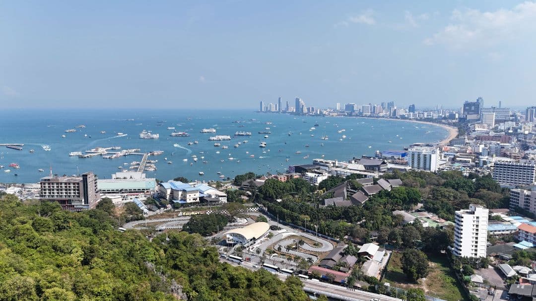 Blue Horizon Condos background image Blue Horizon Condos background image