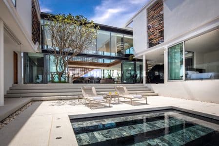 JFTB Real Estate Phuket background image