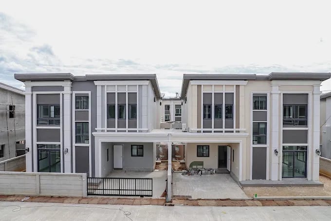 Project Name Grand Sampran