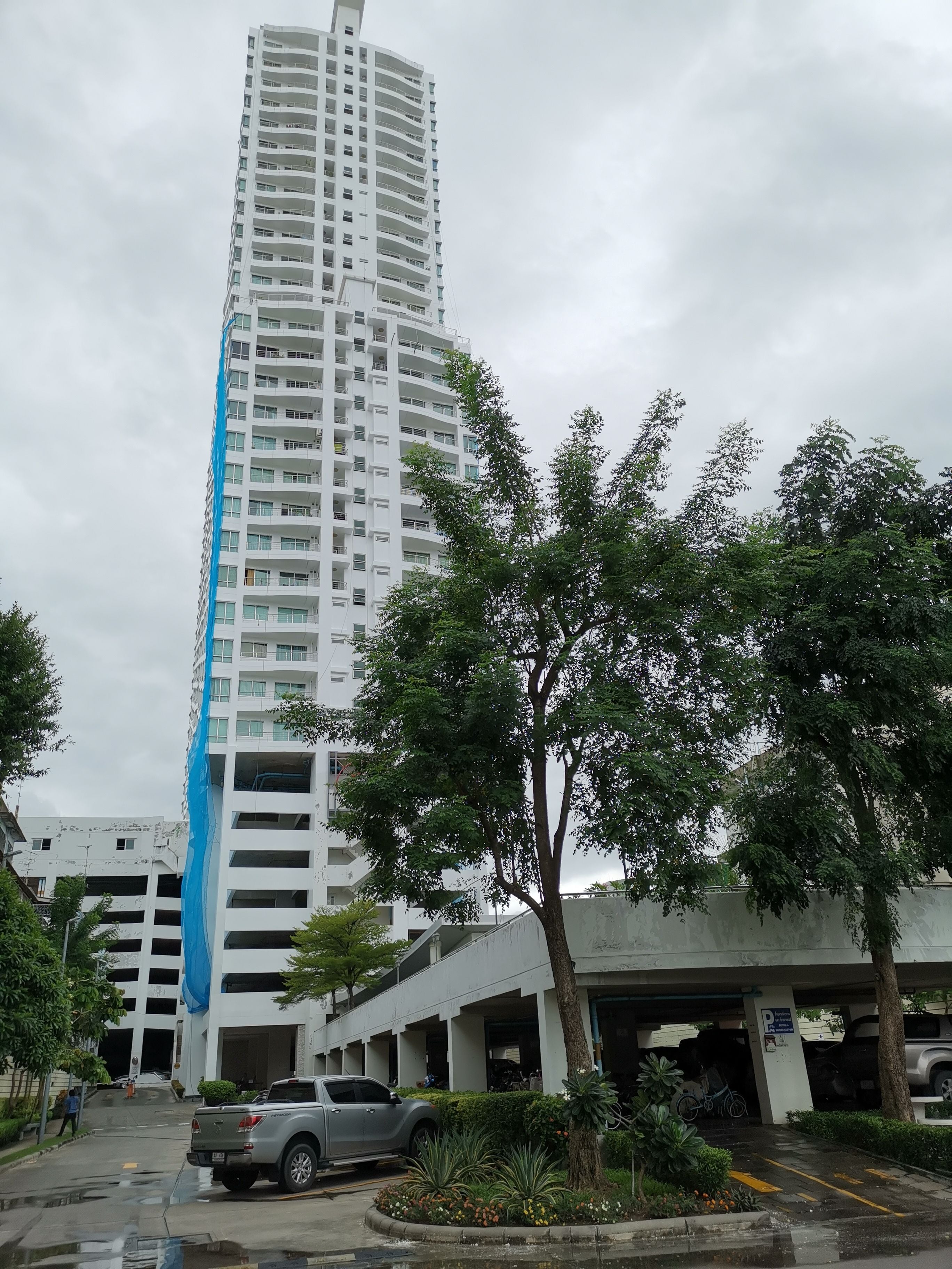 Project Name Supalai River Place